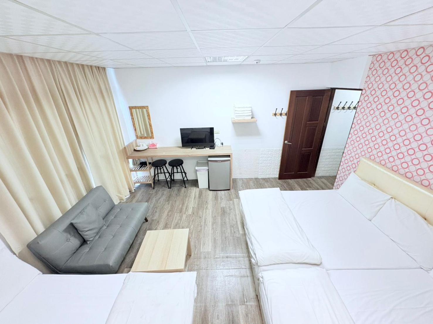Inn 逢甲home Тайчжун Экстерьер фото