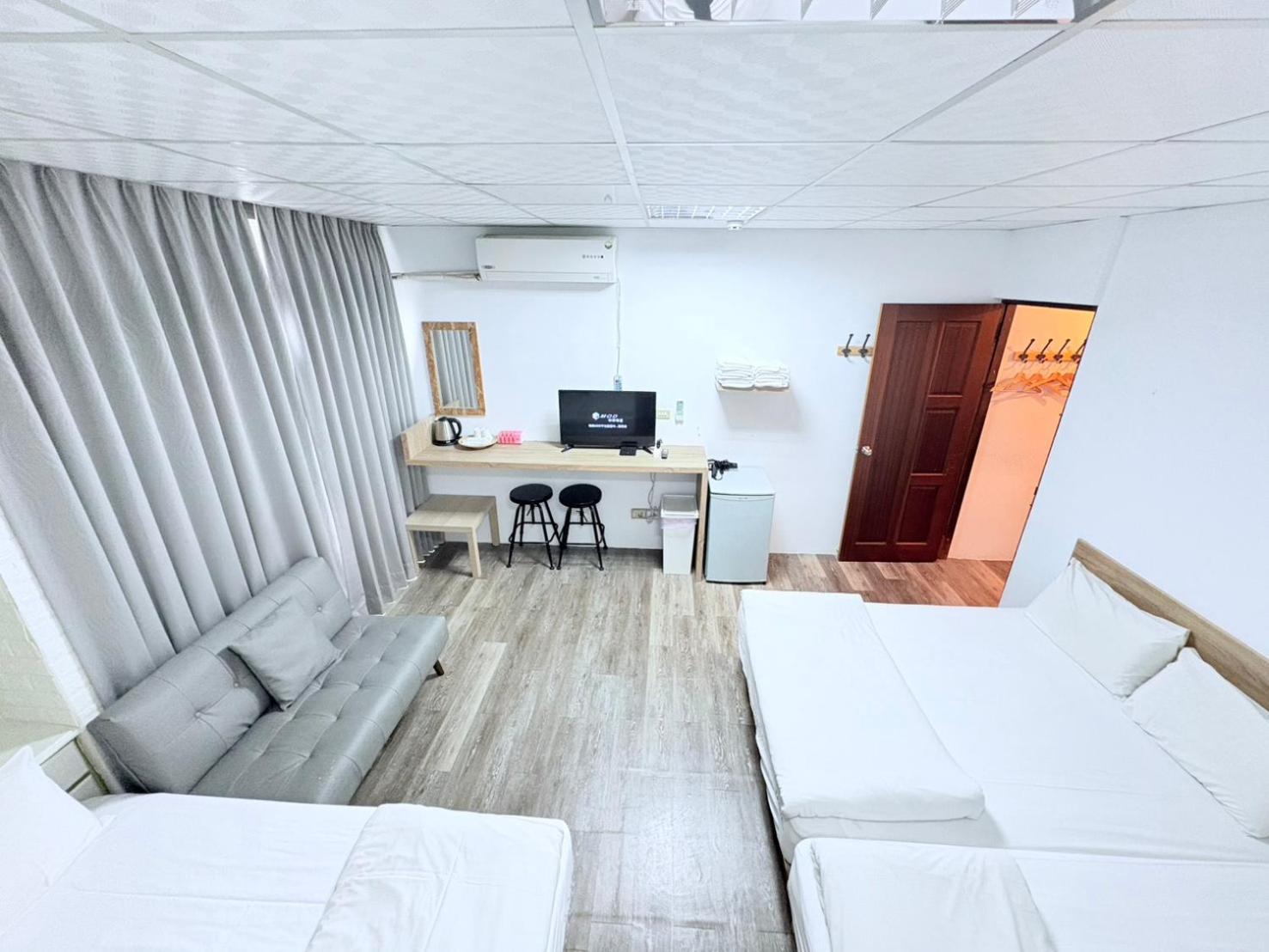 Inn 逢甲home Тайчжун Экстерьер фото